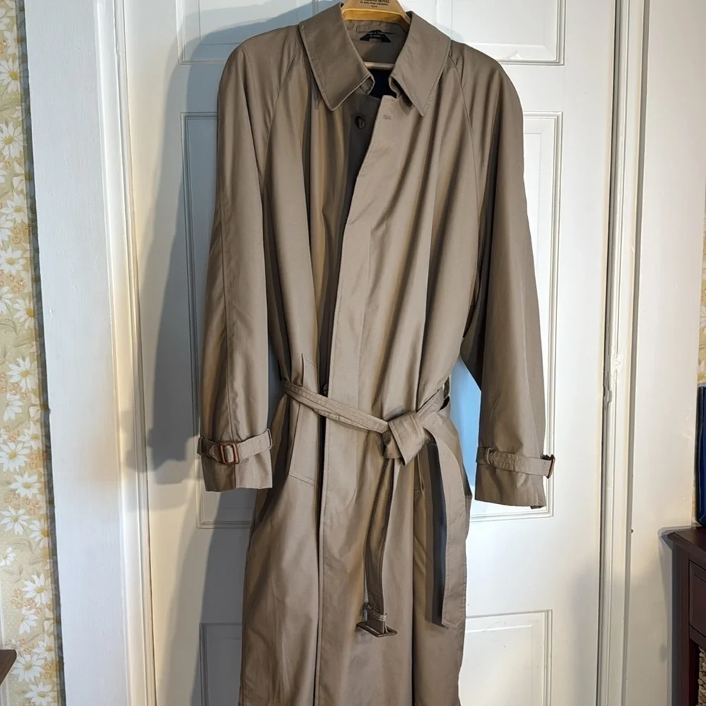 NWOT Tan Men’s Trench Coat
